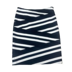 White House Black Market Striped Pencil Skirt Size 2 Office Career